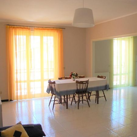 Appartamento "Rina Centro Sicilia" Pietraperzia Ngoại thất bức ảnh