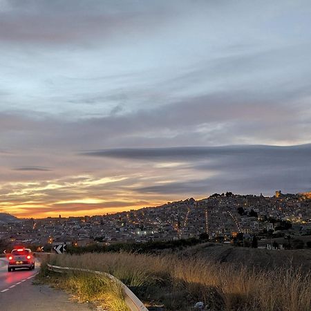 Appartamento "Rina Centro Sicilia" Pietraperzia Ngoại thất bức ảnh